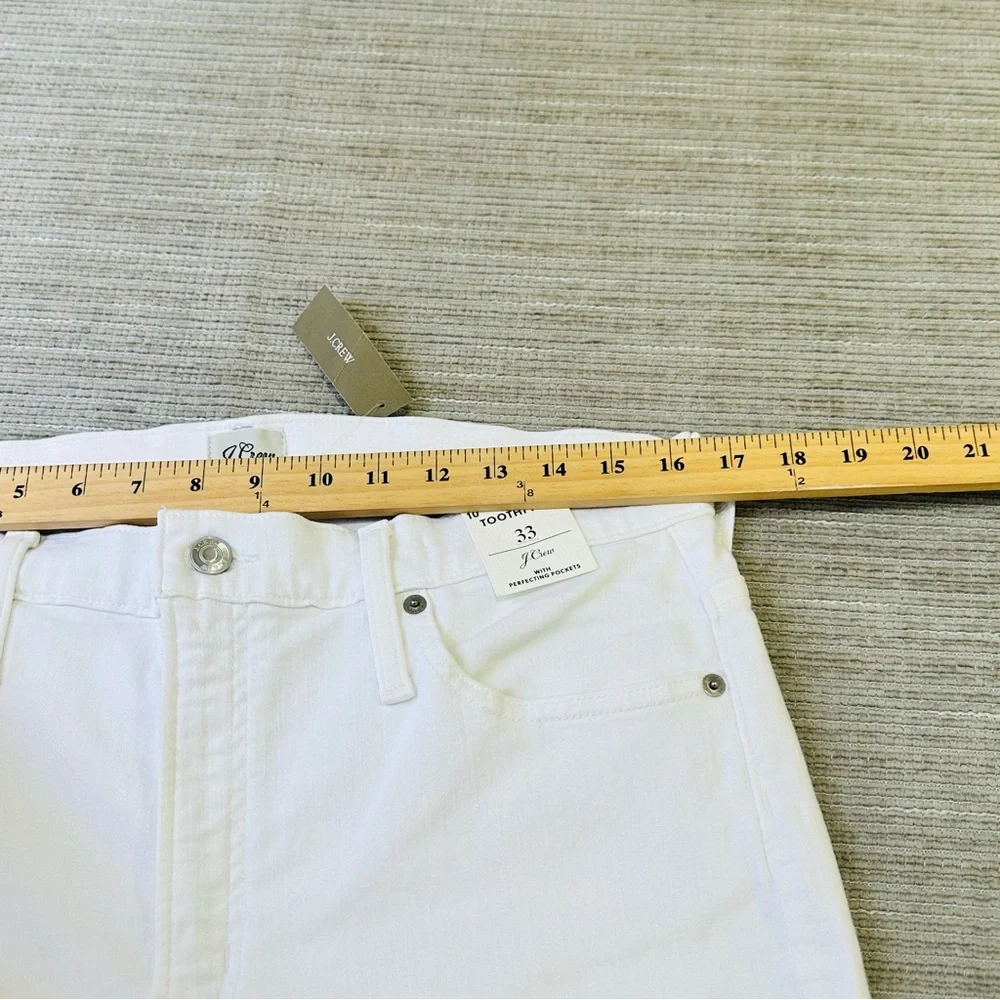 J Crew Jeans Womens 33 Skinny Leg‎ White Denim Raw Cuff High Rise 33x26” NWT